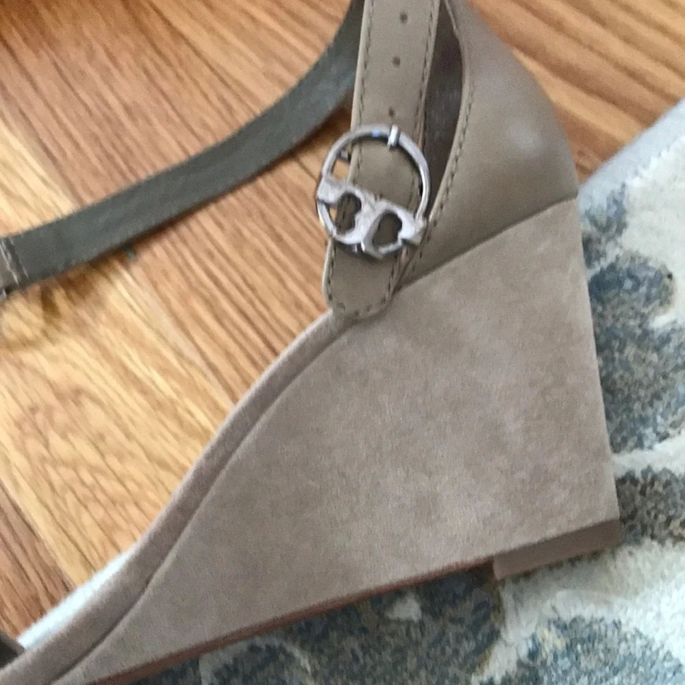 Tory Burch tory burch